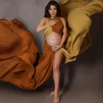 How Much Should You Spend On Maternity Photos?